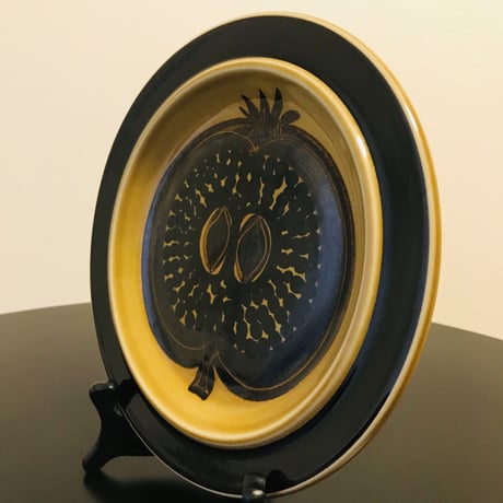 ☆お取り置き品☆《ARABIA》フラクタス　20cm　プレート  A