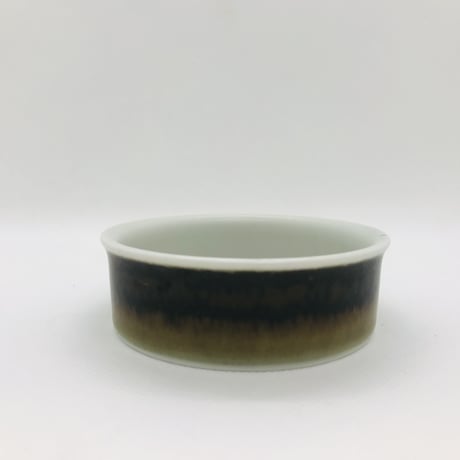 【Sylvia leuchovius 】お花の小皿《Rörstrand》