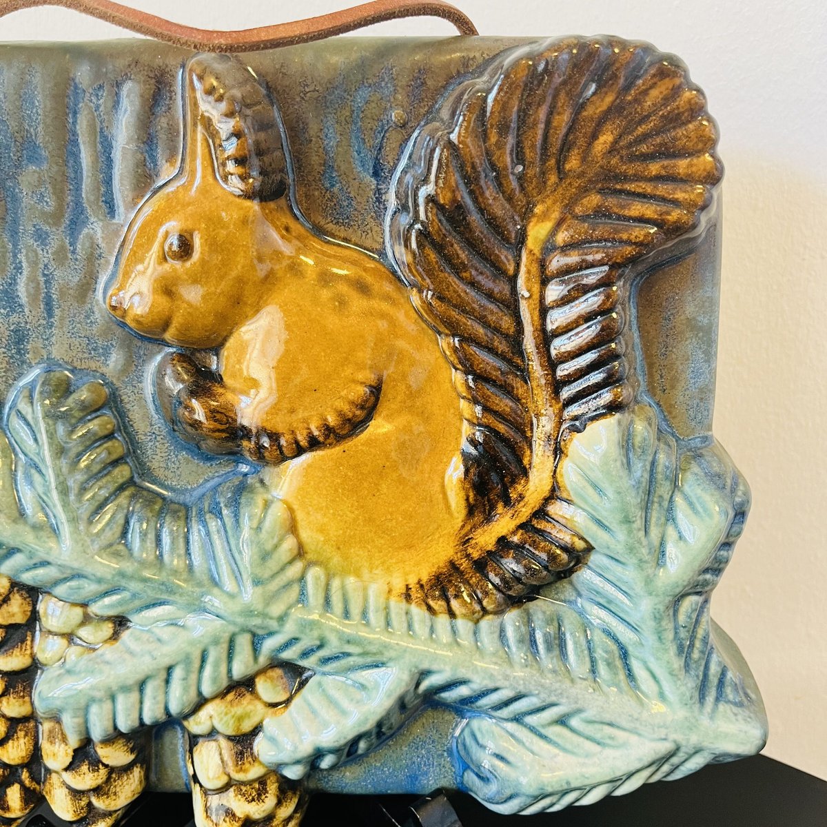 Willi Fischer / ウィリーフィッシャー】リスの陶板《Ego Stengods》