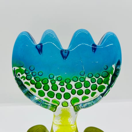 ブルーのチューリップ 《Sea Glasbruk》