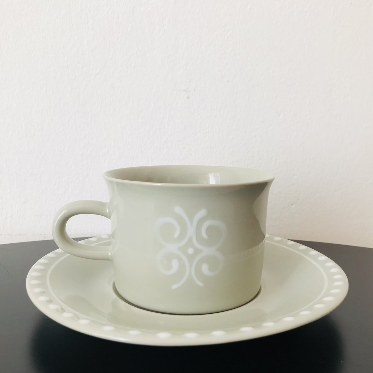 【希少】大サイズ！　ロールストランド　マリアンヌ・ウェストマン　キャニスター Rorstrand ロールストランド 木蓋付き キャニスター - 北欧雑貨、北欧