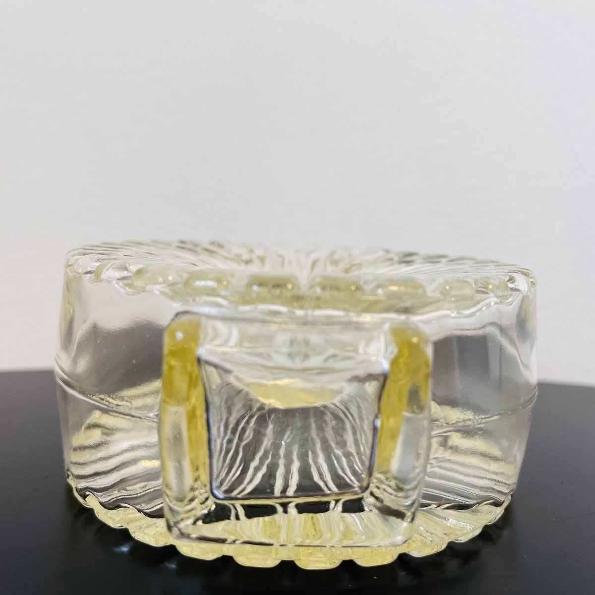 Riihimaen Lasi》 aurinko pullo 薄いイエロー 【Helena T