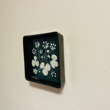 【Sylvia leuchovius 】野花の絵皿陶板《Rörstrand》
