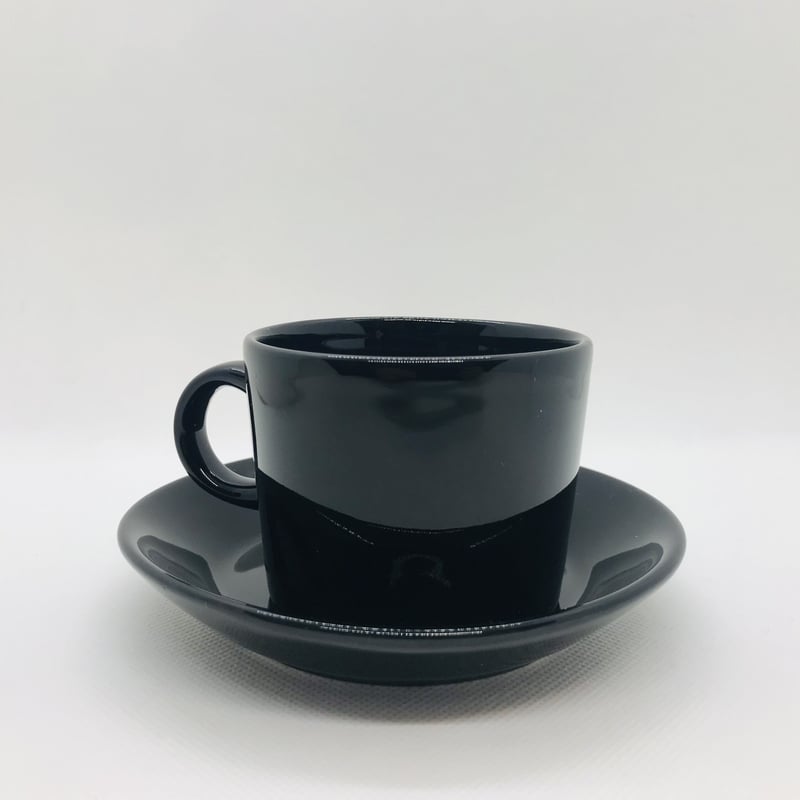 ARABIA》Teema ブラック 箱付きコーヒーカップ＆ソーサー２客セット