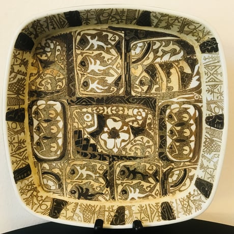 《Royal Copenhagen》  Baca シリーズ大型スクエアプレート