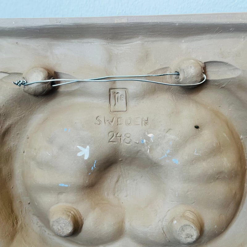 Jie Gantofta》リンゴと蝶【Annika Khilman】 | sugallery