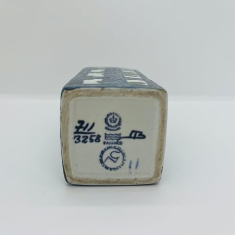 《Royal Copenhagen》  Baca フラワーベース　ミニ　ブルー 【Nils Thorsson】-A