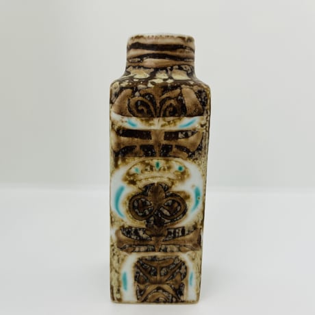 《Royal Copenhagen》  Baca フラワーベース　ミニ　ブラウン　【Nils Thorsson】