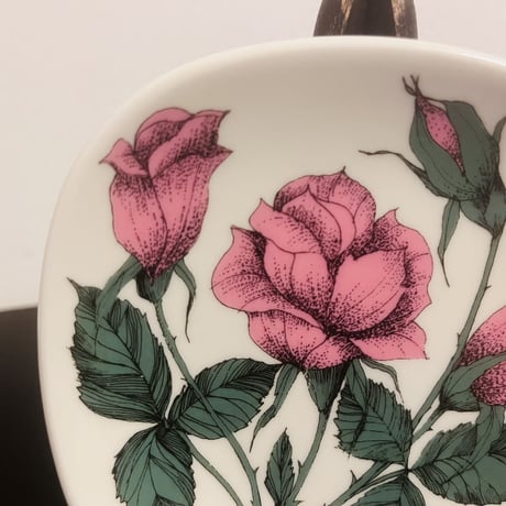 《ARABIA》Botanica　ピンクローズ（Rosa Lapponia)【Esteri Tomula】