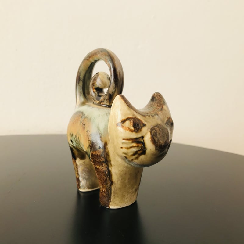 Soholm》クルクルしっぽのネコ【Joseph Simon】 | sugallery