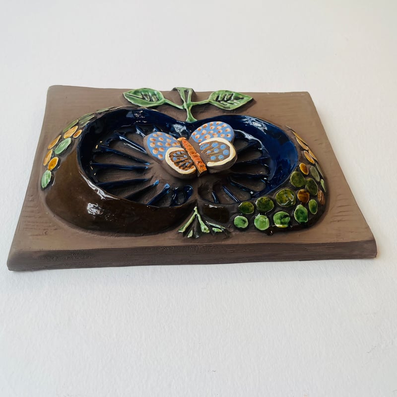 Jie Gantofta》リンゴと蝶 立体【Annika Khilman】 | sugallery