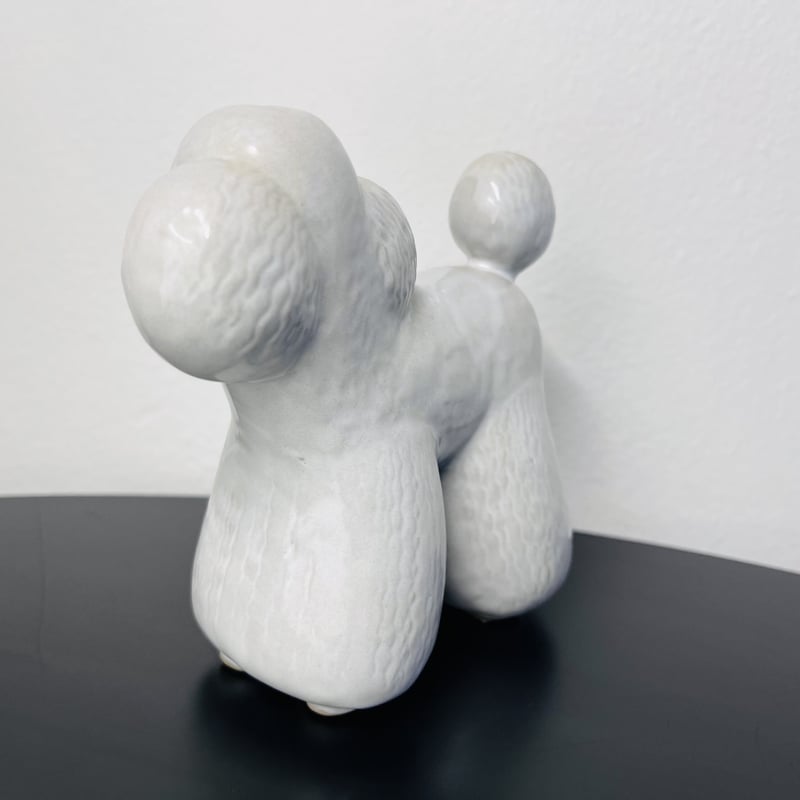 Lisa Larson / リサラーソン】Vovシリーズ トイプードル《Åhlens》 |