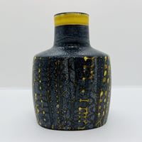 《Royal Copenhagen》  Baca イエロー×ブラック　フラワーベース　【Nils Thorsson】