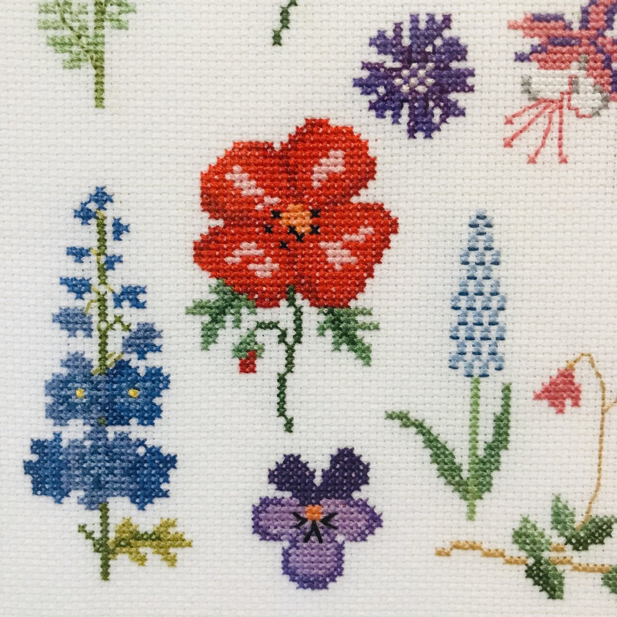 蚤の市 ヴィンテージ クロスステッチ ボタニカル手刺繍 タペストリー