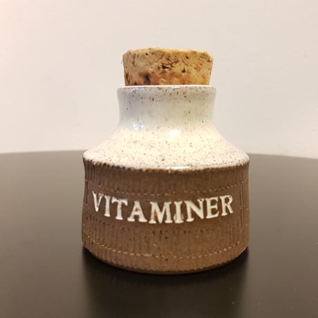 【Signe Persson Melin /  シグネペーションメリン 】 "VITAMINER"  ビタミン用キャニスター