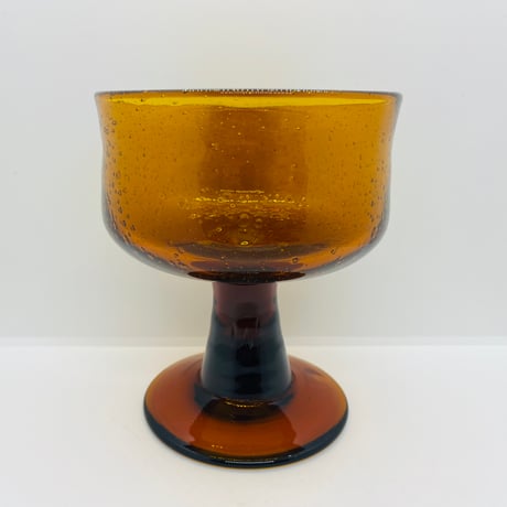 【Erik Hoglund / エリックホグラン】アンバー　トロフィー型ベース H15cm《Boda》-L