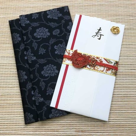 【日本製】西陣織金封ふくさ 牡丹唐草 黒【慶事用 弔事用 慶弔兼用 男性向け 女性向け 男女兼用 送料無料 袱紗 ふくさ 結婚式 祝い事 パーティ 葬儀 不祝儀 御祝儀 おしゃれ】