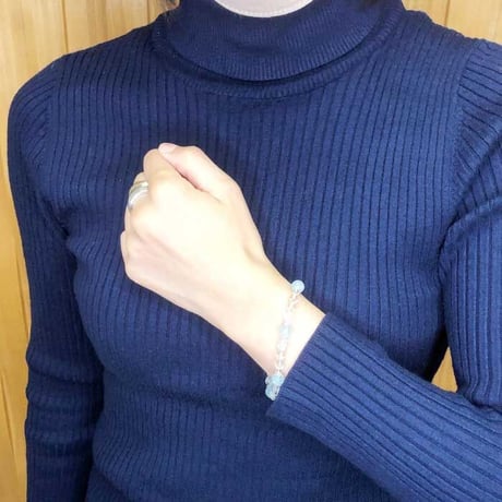誕生石ブレスレット アクアマリン【アクアマリン  3月生まれ 天然石 誕生石 パワーストーン ブレスレット 対人運 人間関係の改善 浄化 癒し 魔除け 開運 レディース  メンズ】