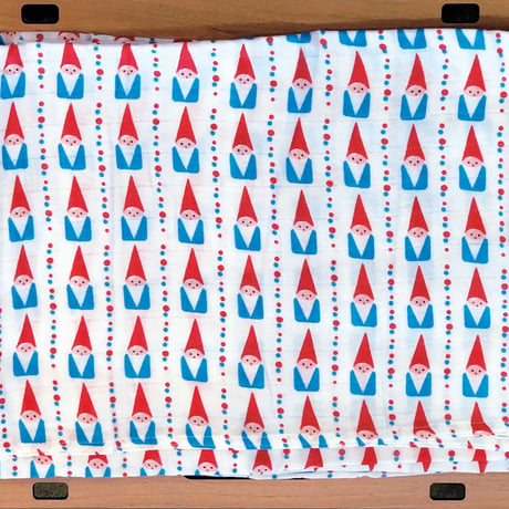 OLIVER+KIT - Cotton Single Blanket - "GNOMIES" Red