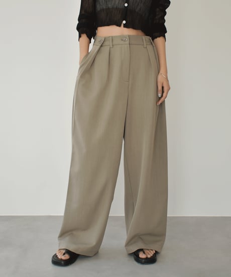 Deep Tuck Semiwide Pants bo2000-158