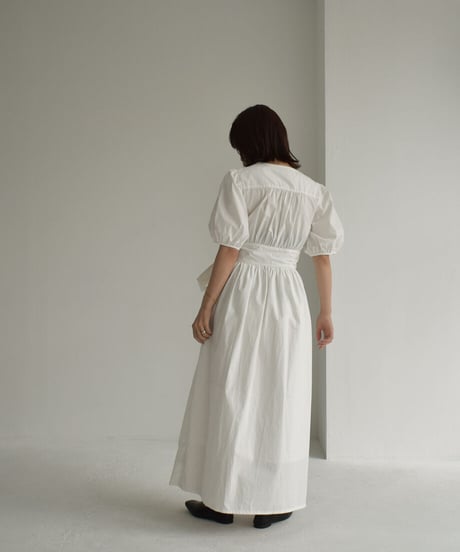 Cachecoeur Puffsleeve Onepiece op-0202009502