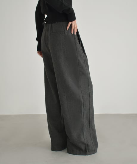 Wool Tuck Wide Pants bo2000-183