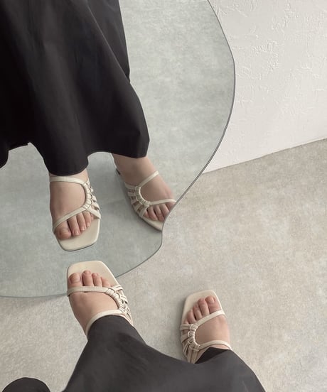 Loop Design Heel Sandal s1912-26