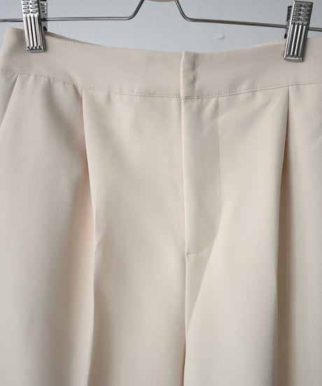 Center Press Straight Pants bo2000-25