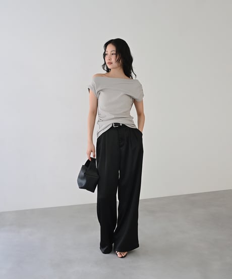 Satin Tuck Pants bo2000-191