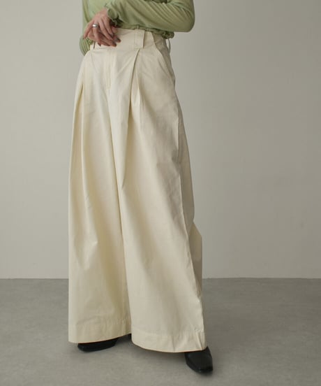 Tuck Wide Pants