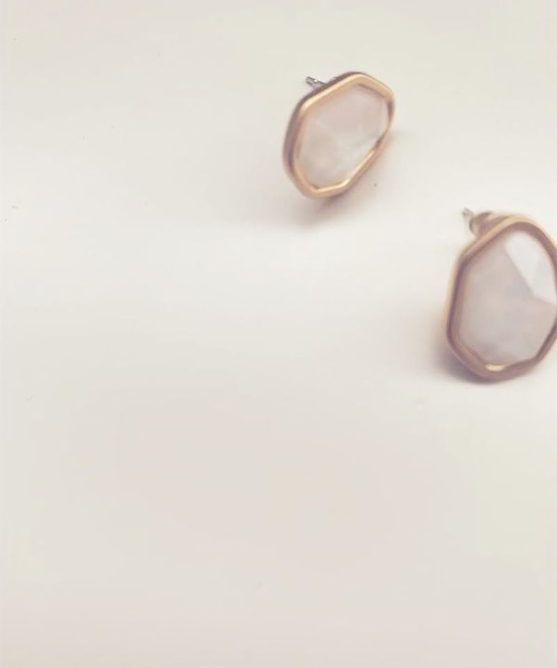 Sai Pierce ガーネット　IDEE Niche Design Pierce p1910-4 | cizatto