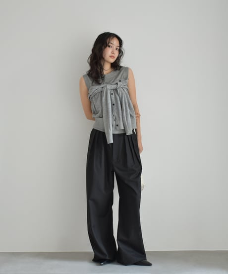 Three Tuck Wide Pants bo2000-181