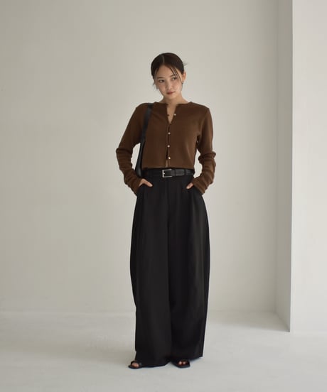 Crew Neck Short Cardigan t1911-223