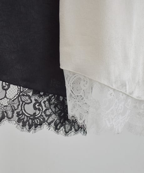 【Pre Order】Ecruのみ 7月下旬入荷分 予約販売  Satin Lace Camisole Tops t1911-506