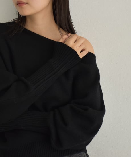 Long Rib Sleeve Knit Pullover t1911-340