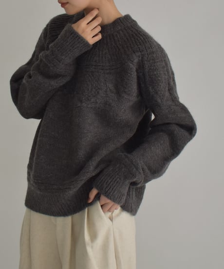 Cable Knit Pullover t1911-341