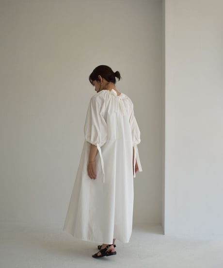 Volume Gather Onepiece op-0202009484