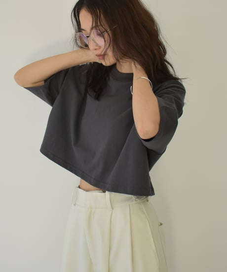 Short Wide Silhouette Tshirt t1911-388