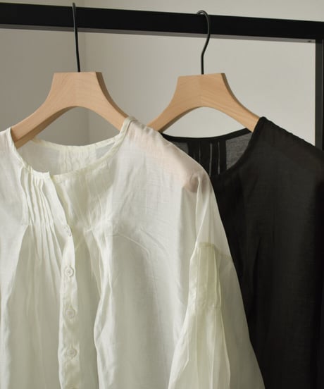 Sheer Tuck Blouse t1911-134