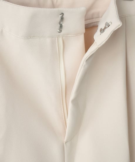 Center Press Straight Pants bo2000-25