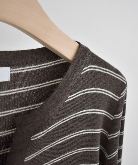 Key Neck Border Knit Cardigan t1911-515