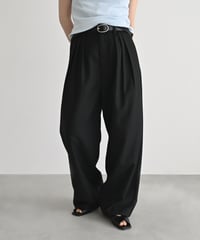 Three Tuck Wide Pants bo2000-181