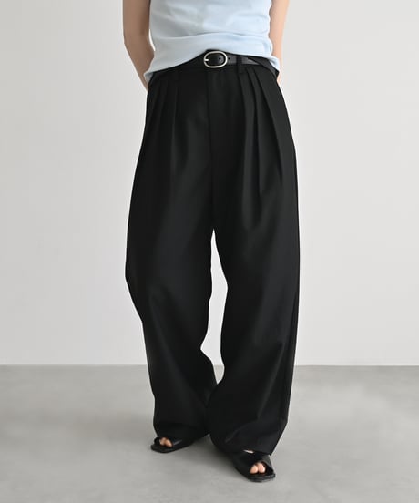 Three Tuck Wide Pants bo2000-181