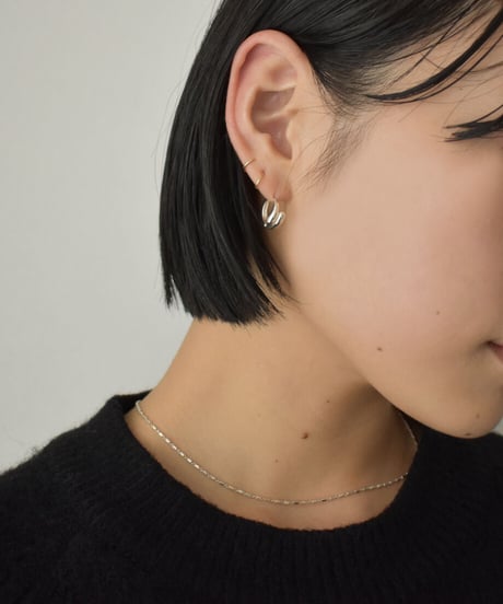 Overlap Hoop Pierce p1910-31