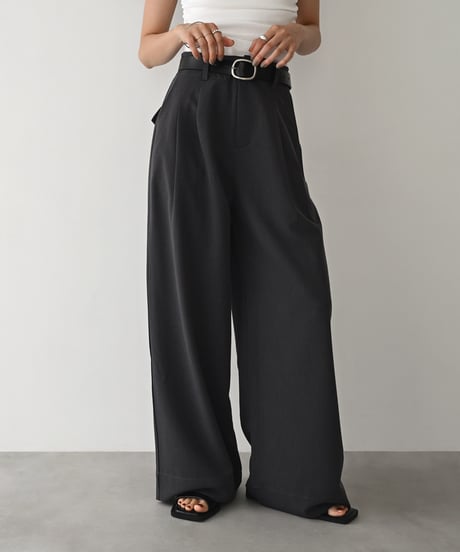 Double Tuck Straight Pants bo2000-192
