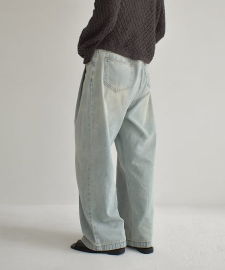 Tuck Straight Denim bo2000-175