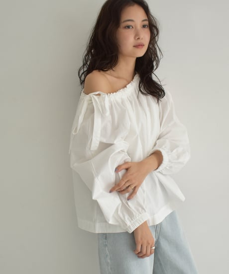 Mulchway Offshoulder Blouse t1911-353