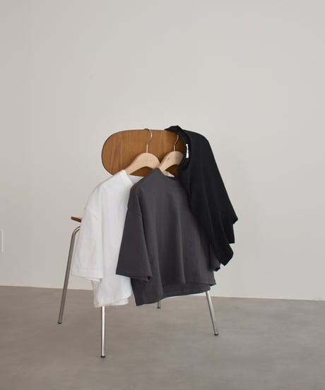 Short Wide Silhouette Tshirt t1911-388
