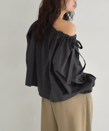 Mulchway Offshoulder Blouse t1911-353