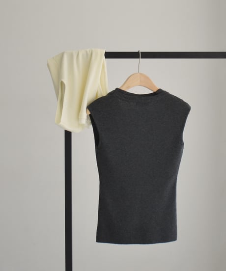 Layered Like Vneck Knit Tank t1911-415